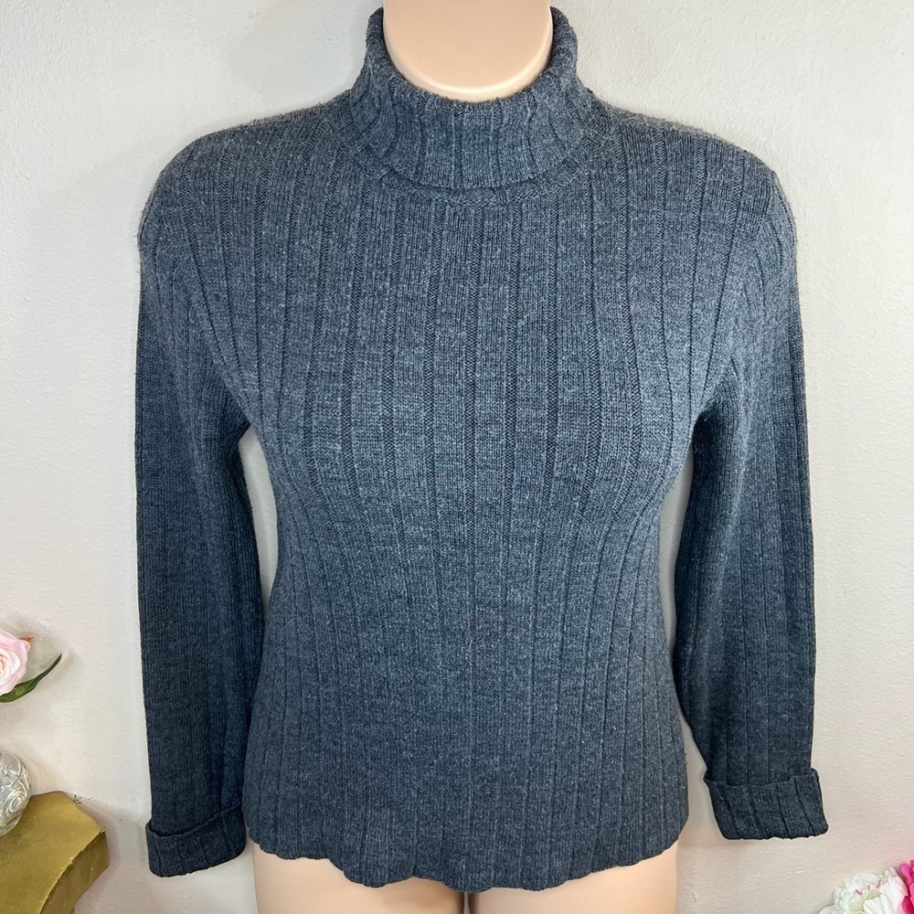 L Tangents Brand Grey Ribbed Turtleneck Sweater Women’s Large Long Sleeve 12